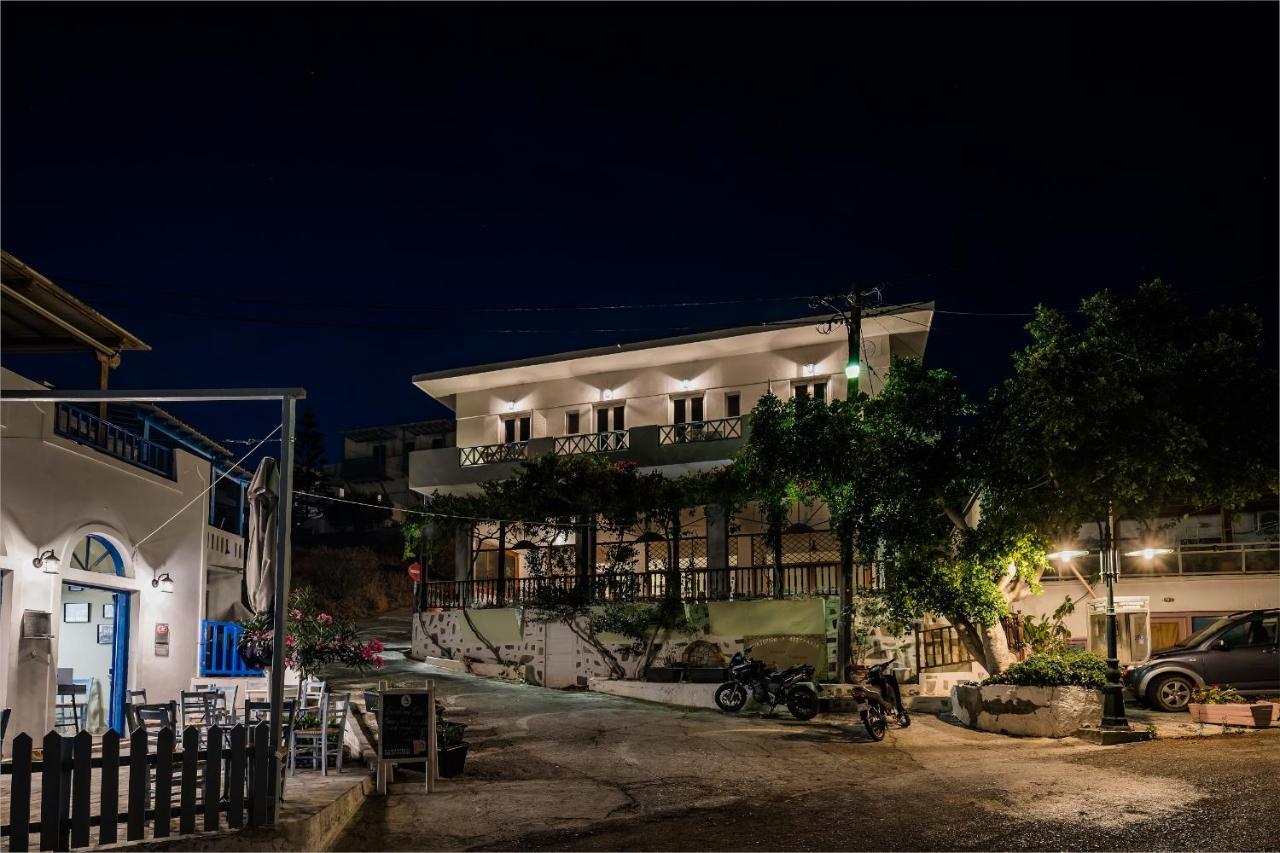 Niriides Luxury Studios Astypálaia エクステリア 写真